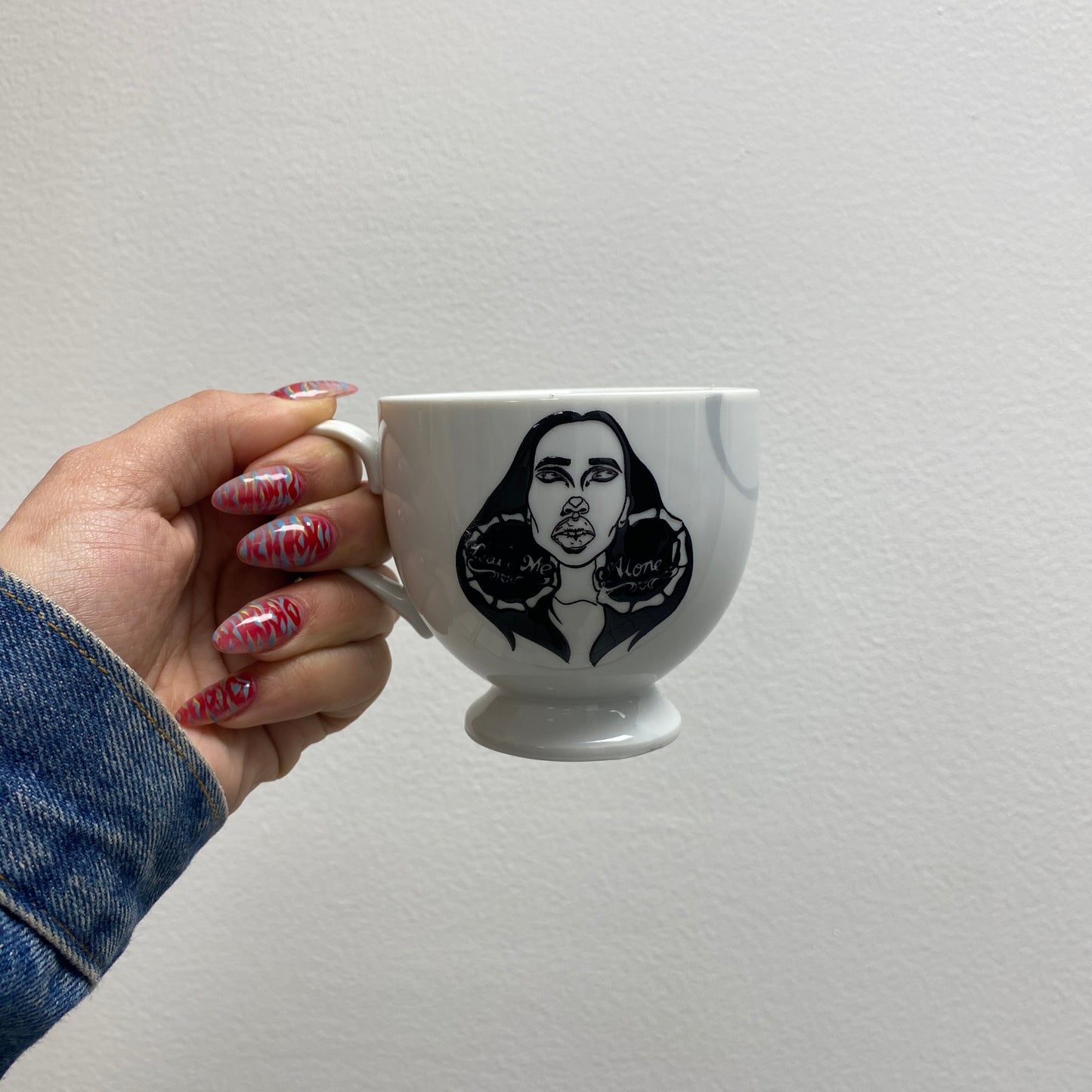 Leave Me Alone: Tea Cup Set