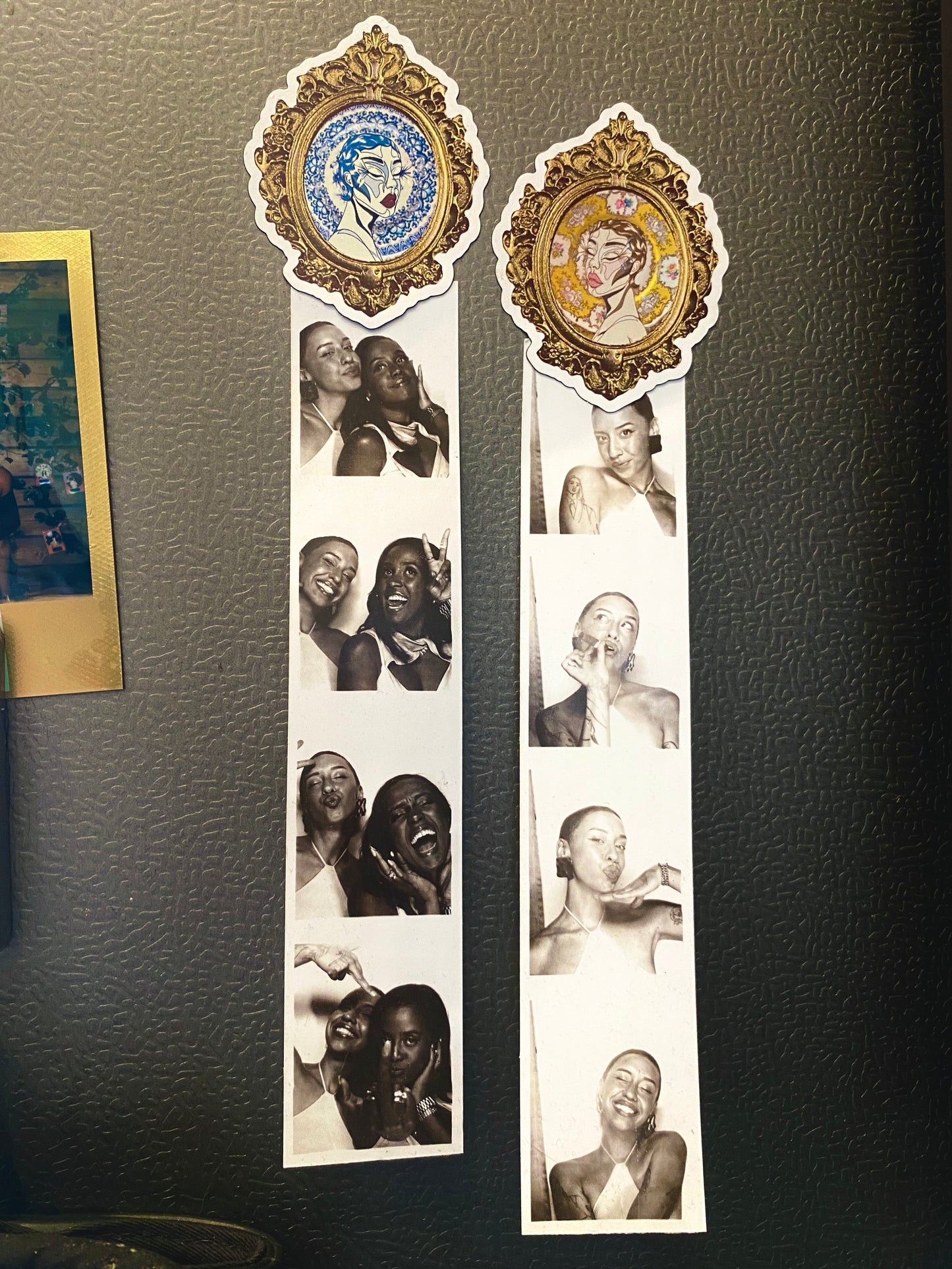 Frames Magnet Pair
